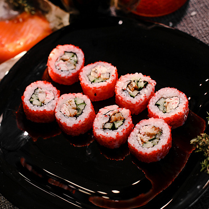 Ролл Калифорния с угрем