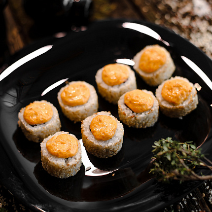 Хот Калифорния с кунжутом 